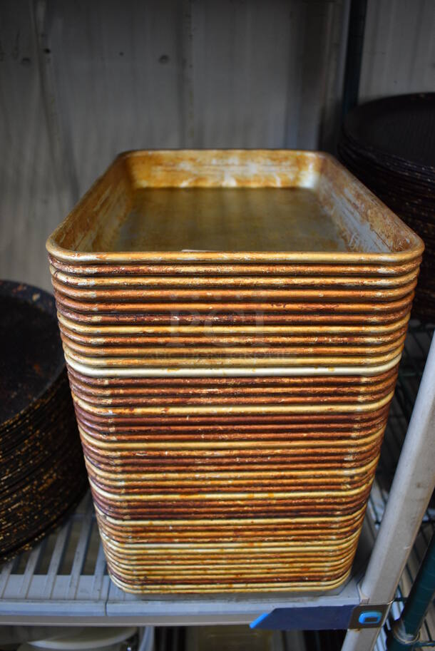 43 Metal Baking Pans. 9.5x13x1.5. 43 Times Your Bid! 