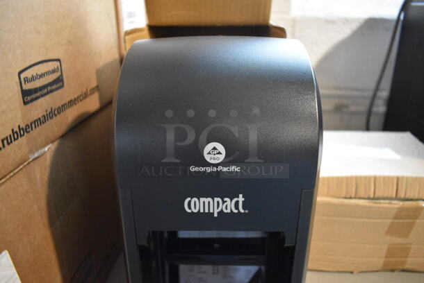 BRAND NEW IN BOX! Georgia Pacific Compact Poly Wall Mount Toilet Paper Dispenser. 6.5x7x14 - Image 3 of 5