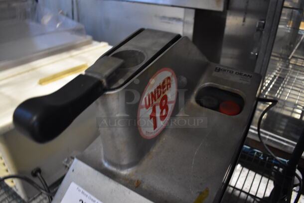 Dito Dean TR22 Metal Commercial Countertop Food Processor. 10x20x18. Tested and Does Not Power On - Image 5 of 8