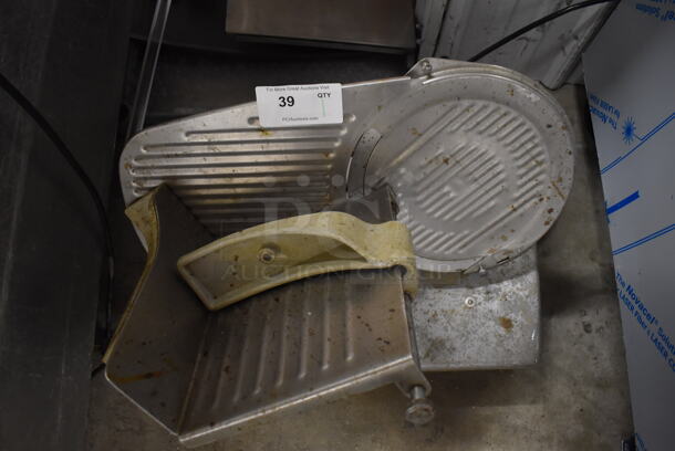 Hobart Metal Commercial Countertop Meat Slicer. 115 Volts, 1 Phase. 25x20x18. Tested and Working! - Image 4 of 6