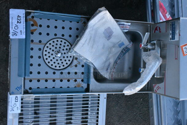 BRAND NEW SCRATCH AND DENT! Advance Tabco Prestige Series PRCS-25-12 Underbar Hand Sink with Glass Rinser - 25" x 12" - Image 3 of 6