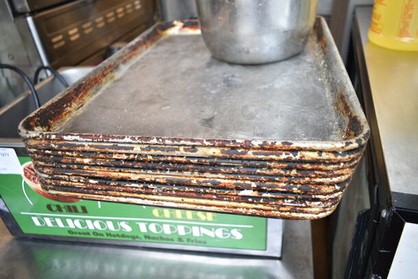 11 Various Items Including Stainless Steel Bucket, Round Center Hinge Lid and 9 Metal Half Size Baking Pans. 11 Times Your Bid! - Image 5 of 5