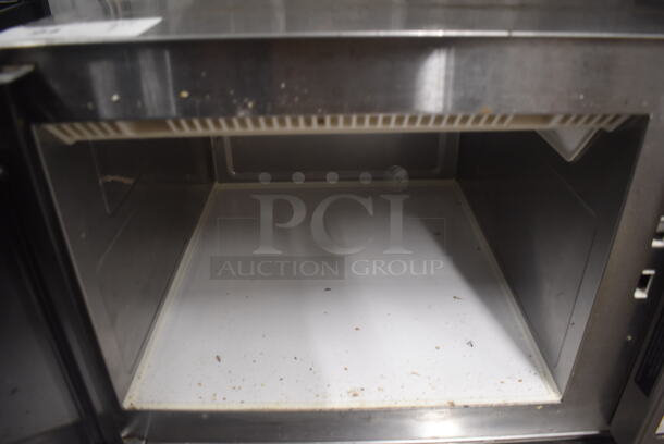 2015 Menumaster MFS18TS Commercial Stainless Steel Microwave Oven. 208/230V.  - Image 4 of 5