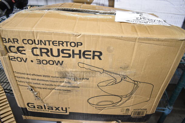 BRAND NEW SCRATCH AND DENT! Galaxy 177CTIC300 Countertop Ice Crusher. 120 Volts, 1 Phase. Tested and Working! - Image 2 of 4