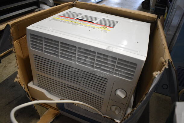 IN ORIGINAL BOX! Denali Aire 2DMC5K Metal Window Mount Air Conditioner. 115 Volts, 1 Phase. 16x15x14 - Image 3 of 8