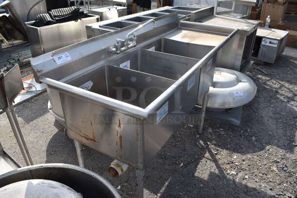 Stainless Steel 3 Bay Sink w/ Right Side Drainboard and Faucet. 15.5x21 Bays, 18x23.5 Drainboard - Image 2 of 4