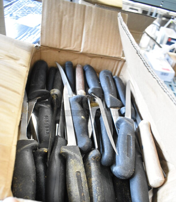 60 SHARPENED Stainless Steel Knives Including Boning/Fillet Knives. 60 Times Your Bid!  - Image 2 of 5