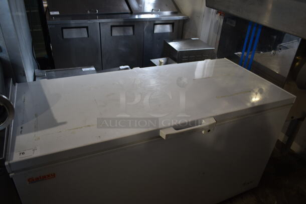 Galaxy 177CF16HC Metal Commercial Chest Freezer. 115 Volts, 1 Phase. Tested and Working! - Image 2 of 4