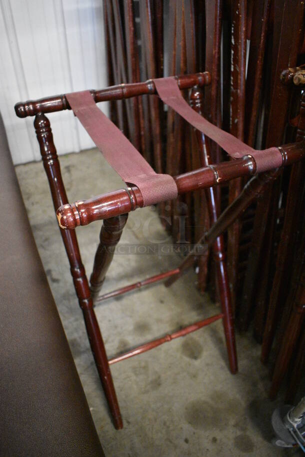 4 Wooden Serving Trays. 18x3x34. 4 Times Your Bid! - Image 1 of 3