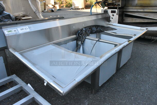 BRAND NEW SCRATCH AND DENT! Regency 600S21824218 Stainless Steel Commercial 2 Bay Sink w/ Dual Drain Boards. No Legs. Bays 18x24. Drain Boards 16.5x26 - Image 3 of 8