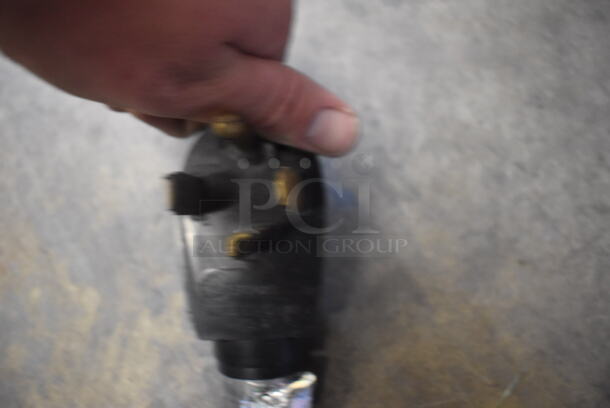 2012 Bunn Axiom-35-2 Countertop Coffee Machine. 120/208-240 Volts 1 Phase - Image 7 of 7