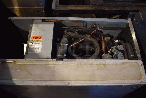 2010 Hoshizaki KM-260BAH Stainless Steel Commercial Ice Head on Bin. 115 Volts, 1 Phase. 31x30x35 - Image 4 of 7