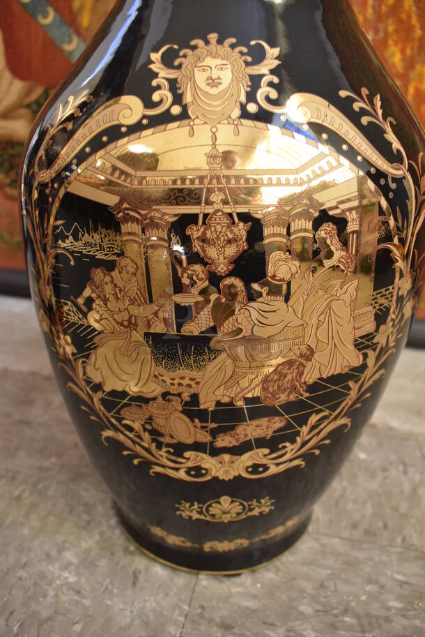 VINTAGE Victorian LF Porcelain Limoges Black and Gold Vase. - Image 3 of 6