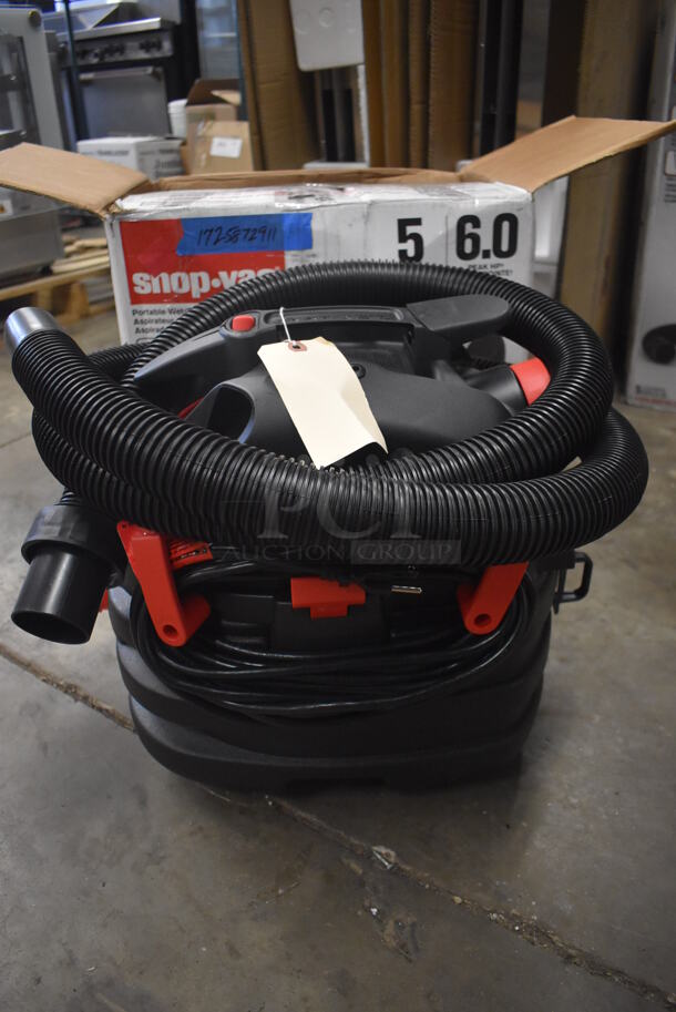 BRAND NEW IN BOX! Shop-Vac 5872911 5 Gallon 6.0 Peak HP Portable Polyethylene Wet / Dry Vacuum with Tool Kit. 16x17x17. Tested and Working! - Image 3 of 12