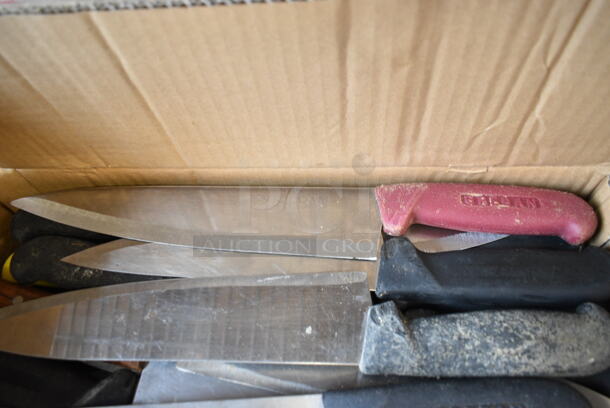 60 SHARPENED Stainless Steel Knives Including Chef Knives. 60 Times Your Bid!  - Image 5 of 8