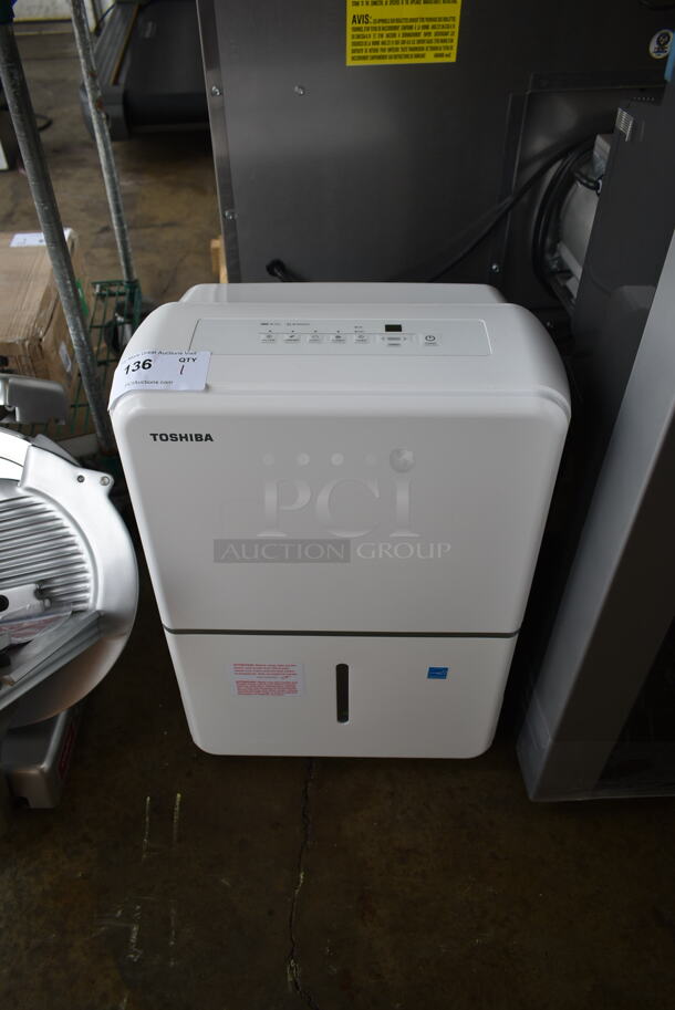 BRAND NEW SCRATCH AND DENT! Toshiba TDDP7011ES2 70 Pint Dehumidifier. 115 Volts, 1 Phase. Tested and Working! - Image 1 of 4