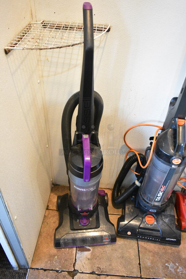 9 Various Items Including 6 Vacuum Cleaners, 2 Manual Sweepers and 1 Broom. 9 Times Your Bid! This Unit Was In Working Condition When the Restaurant Closed. (booth room)  - Image 7 of 8