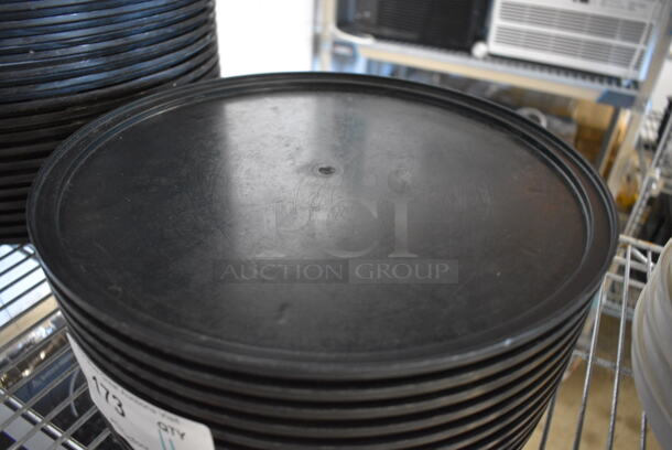 ALL ONE MONEY! Lot of 11 Pizza Hut Black Poly Round Pizza Making System Trays. 13x13x1 - Image 2 of 5