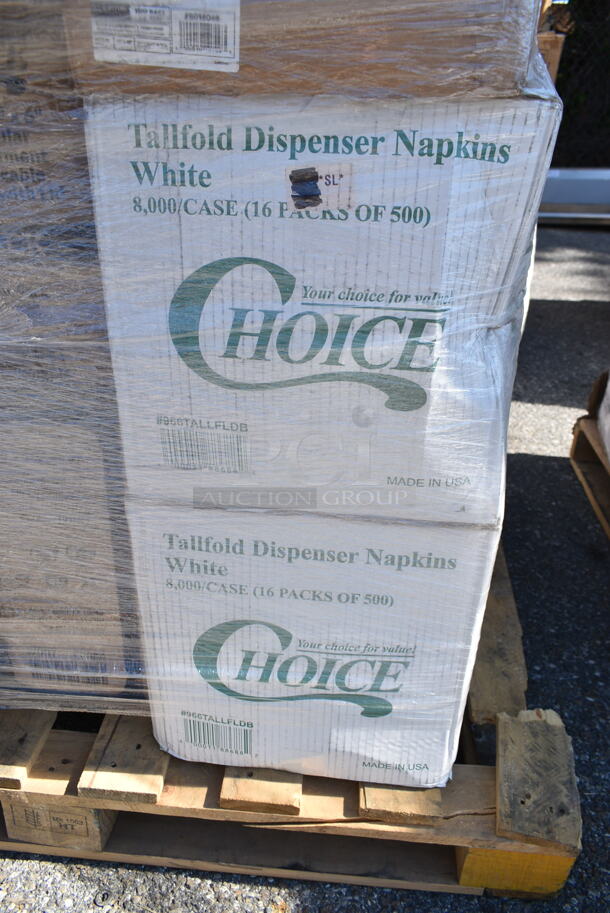 PALLET LOT of 28 BRAND NEW Boxes Including 795NRKFT3 New Roots Kraft PLA-Lined Compostable #3 Take-Out Container 7 3/4" x 5 1/2" x 2 1/2" - 200/Case, 129MCS242CB Choice 30 oz. Black 8 3/4" x 6" x 2 3/4" 2-Compartment Rectangular Microwavable Heavy Weight Container with Lid - 150/Case, 128HD8COMBO ChoiceHD 8 oz. Microwavable Translucent Plastic Deli Container and Lid Combo Pack - 240/Case, 5014046XXH Lavex Pro 45 Gallon 3 Mil 40" x 46" Low Density Heavy-Duty Industrial Contractor Black Trash Bag / Can Liner - 50/Case, 347RPBD10WHG Visions 10" White Plastic Plate with Gold Bands - 120/Case, 2 Box 966TALLFLDB Choice White Tall-Fold 6" x 13" Dispenser Napkin - 8000/Case, 24510PIZZAPAD Choice Single Face Corrugated Pizza Pad - 10" x 10" - 200/Case, 127P2B Choice Black Plastic Souffle Cup / Portion Cup - 2 oz. - 2500/Case, 130BSPOONWP Choice Individually Wrapped Medium Weight Black Plastic Teaspoon - 1000/Case, 4 Box 130BKFORKH Choice Black Heavy Weight Plastic Fork - 1000/Case, Fineline 42RBFL Conserveware PETE Flat Lid for 24/32/40 oz. Round Bowls - 300/Case. 28 Times Your Bid!  - Image 12 of 12