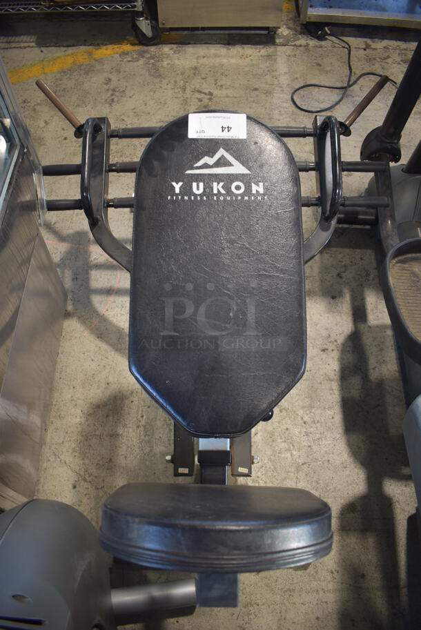 Yukon Metal Floor Style Workout Bench. 43x58x35 