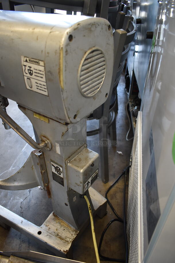 Hebvest SM30HD/7301 Metal Commercial Countertop Planetary Dough Mixer. 110 Volts, 1 Phase. Tested and Working! - Image 9 of 9