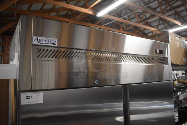 BRAND NEW SCRATCH AND DENT! Avantco 178Z2FHC Stainless Steel Commercial 2 Door Reach In Freezer on Commercial Casters. 115 Volts, 1 Phase. 54x32x82. Tested and Working! - Image 2 of 6