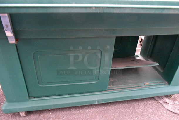 Cambro Green Poly Portable Buffet Station w/ Sneeze Guard on Commercial Casters.  - Image 3 of 6