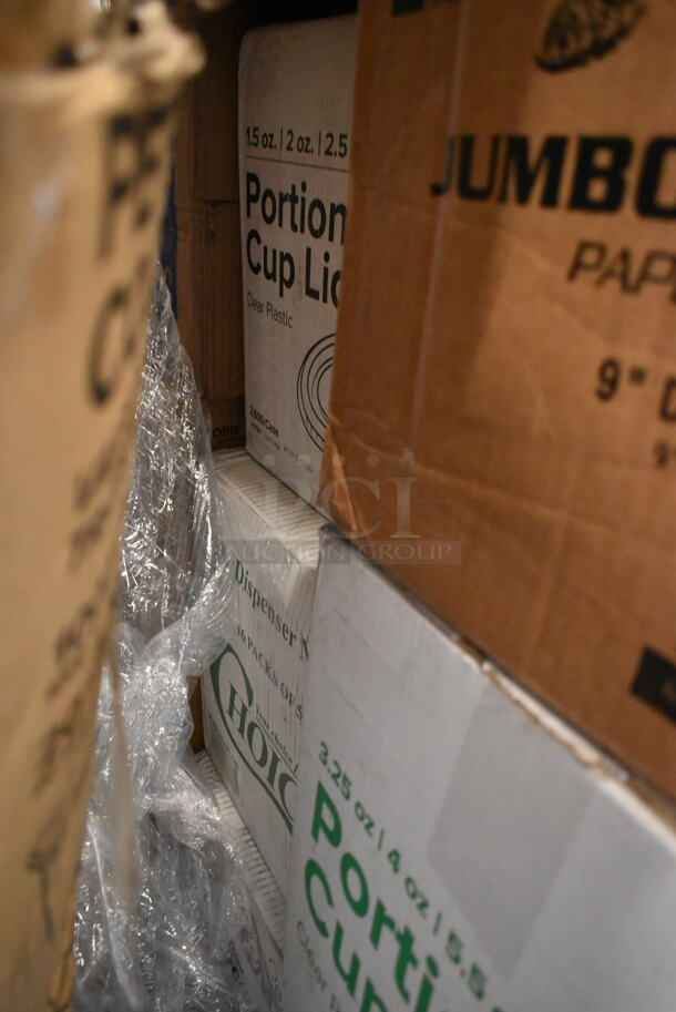 PALLET LOT of 30 BRAND NEW Boxes Including 24515112CB Baker's Mark White CustomizBLE Auto-Popup Donut/Bakery Box, 129MCS28W Choice 28 oz. White 8 3/4" x 6 1/4" x 1 3/4" Rectangular Microwavable Heavy Weight Container with Lid - 150/Case, 4 Boxes 130TASTERSP Choice 3" White Plastic Tasting Spoon - 3000/Case, 129MCS12B Choice 12 oz. Black 6" x 4 3/4" x 1 3/4" Rectangular Microwavable Heavy Weight Container with Lid - 150/Case, 966TALLFLDB Choice White Tall-Fold 6" x 13" Dispenser Napkin - 8000/Case, 357EQUALIZ14 FLAT Tech Equalizers 1/4"-20 Thread Black Table Leveler - 4/Pack - From Group (OD Kit) 349C3024SEQ, 5001TPJ Lavex 1-Ply Jumbo 1400' Toilet Paper Roll with 9" Diameter - 12/Case, 2 Box 127PL400 Choice PET Plastic Lid for 3.25 to 5.5 oz. Souffle Cup / Portion Cup - 2500/Case, 2451282CB Baker's Mark 12" x 8" x 2 1/4" White Customizable Auto-Popup Donut / Bakery Box - 200/Case. 30 Times Your Bid! - Image 11 of 12