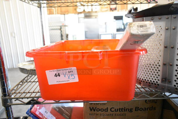 5 BRAND NEW SCRATCH AND DENT! Items Including 2142SFSCW Cambro CamSquares® Classic 2 Qt. Clear Square Polycarbonate Food Storage Container, 2 247FP194CL Vigor 1/9 Size Clear Polycarbonate Food Pan - 4" Deep, 407KRMAG24 Choice 24" Magnetic Knife Holder / Strip with Hooks, 27140379 Carlisle 4037900 Sparta Spectrum 3"W Boar Bristle Pastry / Basting Brush with Hook, Red Bus Bin. 5 Times Your Bid!  - Image 2 of 12