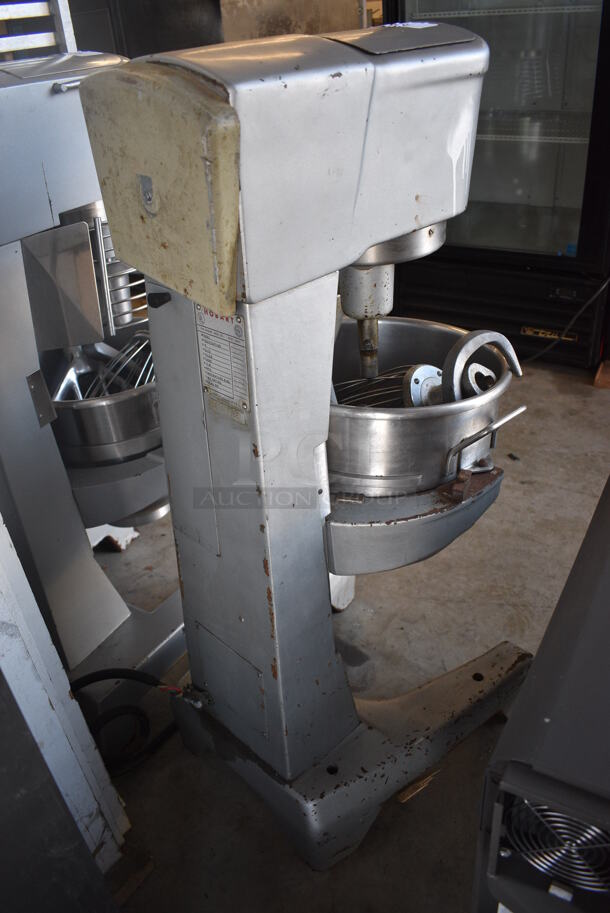 Hobart Model D-300 Metal Commercial Floor Style 30 Quart Planetary Dough Mixer w/ Stainless Steel Mixing Bowl, 2 Dough Hooks and Whisk Attachments. 208 Volts, 3 Phase. 21x22x46 - Image 8 of 8