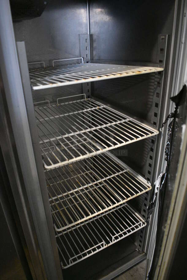 CustomCool Model RIR2SC Stainless Steel Commercial 2 Door Reach In Cooler w/ Poly Coated Racks on Commercial Casters. 115 Volts, 1 Phase. 55.5x32x80. Tested and Working! - Image 5 of 5