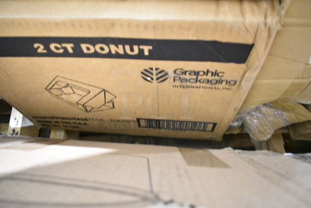 PALLET LOT of 20 BRAND NEW Boxes Including 2 Box 130D66UF Choice 6 1/2" x 6 1/4" Unprinted Plastic Deli Saddle Bag with Flip Top - 2000/Case, 500COLLAR Choice Printed Coffee Cup Sleeve, 795PTOWHT4 Choice 7 7/8 x 5 1/2" x 3 1/2" White Microwavable Folded Paper #4 Take-Out Container - 160/Case, 500CC9 Choice 9 oz. Clear PET Customizable Plastic Squat Cold Cup - 1000/Case, 127RD16BULK Choice 16 oz. Customizable Microwavable Translucent Round Deli Container - 500/Case, 2 Box 612W65 Choice Insulated Foil Sandwich Wrap Sheets 14" x 16" - 1000/Case, 600UT2472S Regency Adjustable Stainless Steel Work Table Undershelf for 24" x 72" Tables - 18 Gauge, 129MCS28B Choice 28 oz. Black Rectangular Microwavable Heavy Weight Container with Lid 8 3/4" x 6 1/4" x 1 3/4" - 150/Case, 5014046XXH Lavex Pro 45 Gallon 3 Mil 40" x 46" Low Density Heavy-Duty Industrial Contractor Black Trash Bag / Can Liner - 50/Case, 500MFTN Lavex Natural Brown Kraft M-Fold (Multifold) Towel - 4000/Case, 654358115 Boska Friends 16 1/2" Extra-Large Round Beech Wood Serving Board with Handle, 2 Count Donut Boxes, 5008W Choice 8 oz. Tall White Poly Paper Hot Cup - 1000/Case, 622KPT400 Regency 400 lb. Keg and Pail Truck KPT-400, 215PCGDCAP CaterGator Rotomolded Extreme Outdoor Cooler / Ice Chest Drain Cap, AP241029 All Points 24-1029 10 1/2" Cast Iron Front Top Range Burner, 612FL4OZCO Choice 4 oz. Round Foil Ramekin Cup with Board Lid - 500/Case, Axe Handle. 20 Times Your Bid! - Image 10 of 12