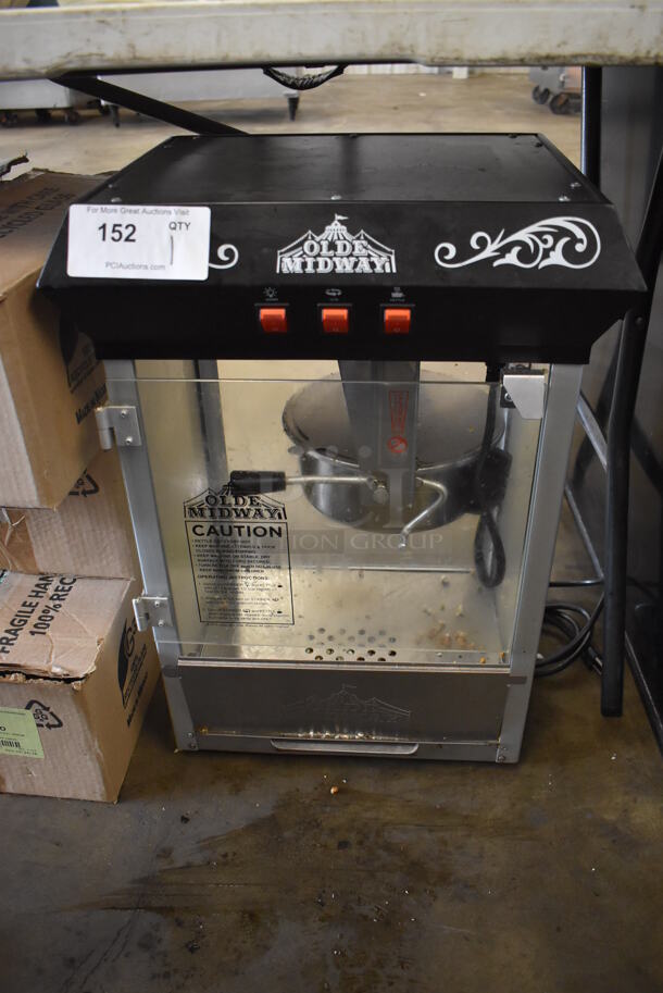 Olde Midway P800 Stainless Steel Commercial Countertop Popcorn Machine. 120 Volts, 1 Phase. 17x15x24. Tested and Working! - Image 4 of 7