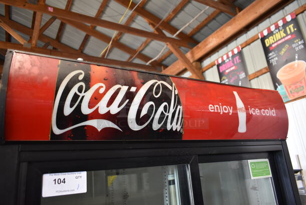 True GDM-37EM Metal Commercial 2 Door Reach In Cooler Merchandiser w/ Poly Coated Racks. 115 Volts, 1 Phase. Tested and Working! - Image 2 of 11