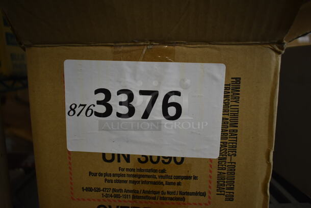 BRAND NEW SCRATCH AND DENT! 5 Boxes of 100 Energizer ECR1216TS Coin Cell Lithium Battery.  - Image 4 of 5