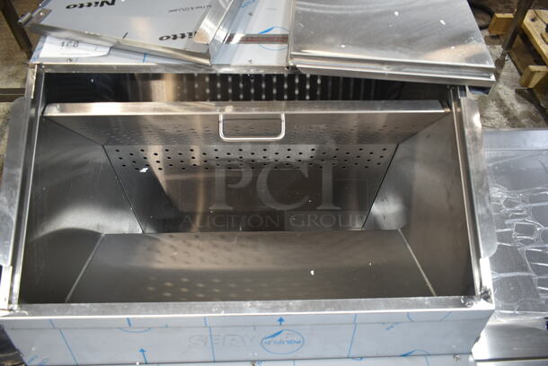 BRAND NEW SCRATCH AND DENT! 2023 ServIt 423TCW26 Stainless Steel Commercial 26 Gallon First-In First-Out Chip Warmer / Merchandiser. 120 Volts, 1 Phase. Tested and Does Not Power On - Image 5 of 7