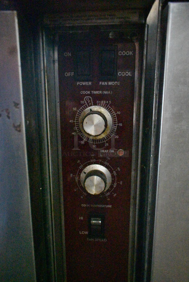 Southbend Stainless Steel Commercial Electric Powered Full Size Convection Oven w/ View Through Doors, Metal Oven Racks and Thermostatic Controls. 250 Volts, 1 Phase.  - Image 2 of 4