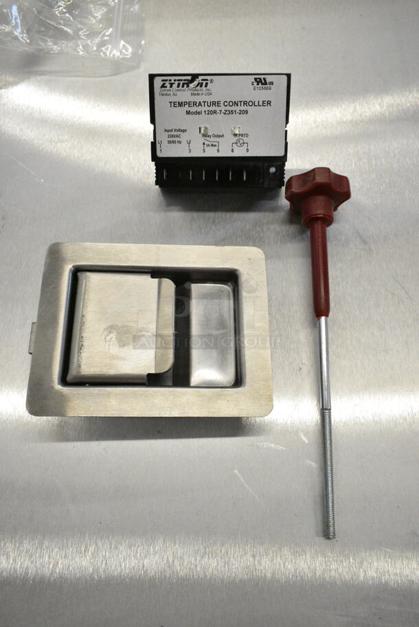3 BRAND NEW SCRATCH AND DENT! Items Including HP1201400825 Berkel 01-400825-0075A Center Plate Rod W/Knob, HP1006143K Cres Cor 1006 143 K Latch, Slam (Paddle-Style), HPAT0E25597 Accutemp AT0E-2559-7 Electric Thermostat. 3 Times Your Bid!  - Image 1 of 7