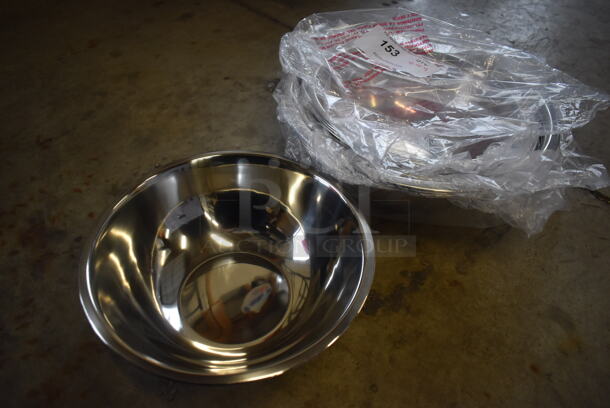 12 BRAND NEW! Winco Stainless Steel Bowls. Includes 10.5x10.5x3.5, 13.5x13..5x4, 11.5x11.5x4. 12 Times Your Bid!