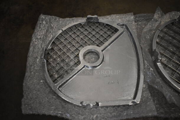 2 BRAND NEW! Metal Commercial Food Processor Blades. 8.25x8x1. 2 Times Your Bid! - Image 3 of 6