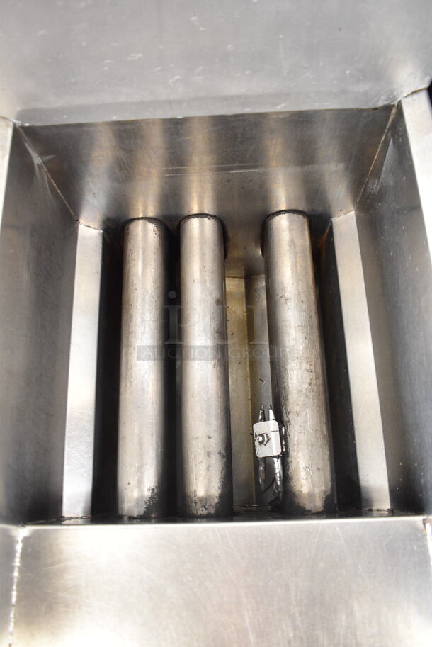 Dean SR42GNS Stainless Steel Commercial Floor Style Natural Gas Powered Deep Fat Fryer. 105,000 BTU.  - Image 2 of 4