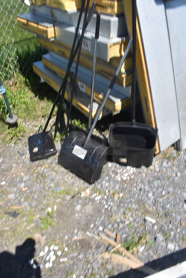 ALL ONE MONEY! Lot of Cleaning Supplies - Image 3 of 3