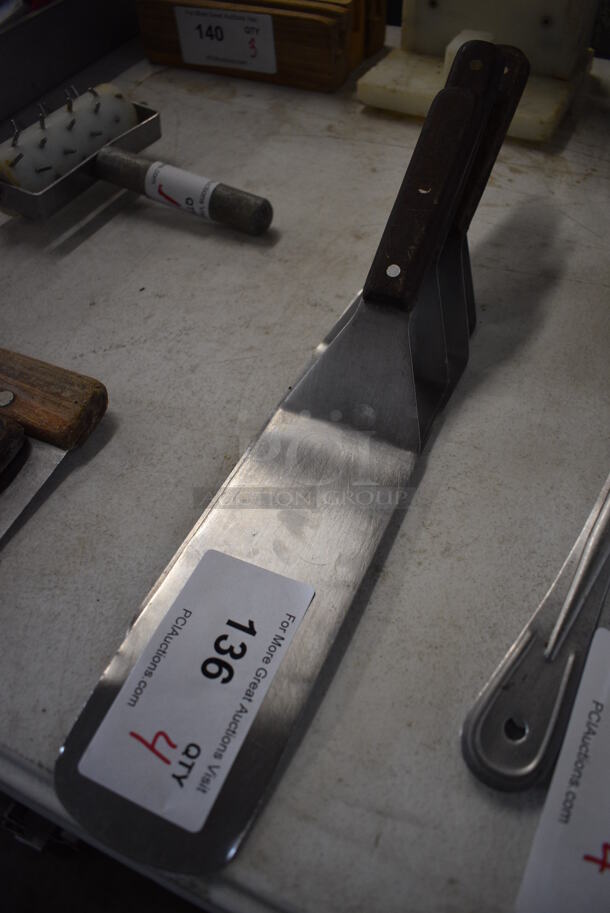 4 Metal Spatulas. 15". 4 Times Your Bid! - Image 2 of 2