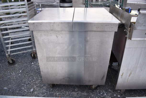 Vieluxe Stainless Steel Prep Station on Commercial Casters. 33x25x36 - Image 9 of 11