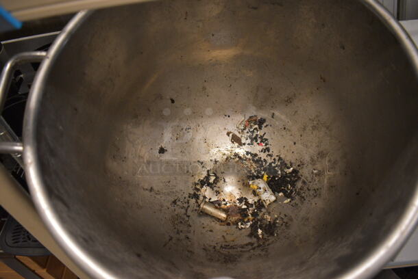 S301 Stainless Steel Commercial 30 Quart Mixing Bowl. 19.5x15.5x13.5 - Image 3 of 4