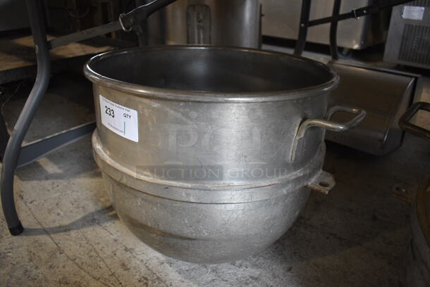 Hobart VMLH60 Metal Commercial 60 Quart Mixing Bowl. 24x19.5x16 - Image 2 of 4