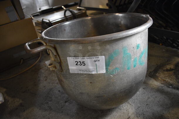 Hobart D30 Metal Commercial 30 Quart Mixing Bowl. 20x15.5x13.5 - Image 3 of 4