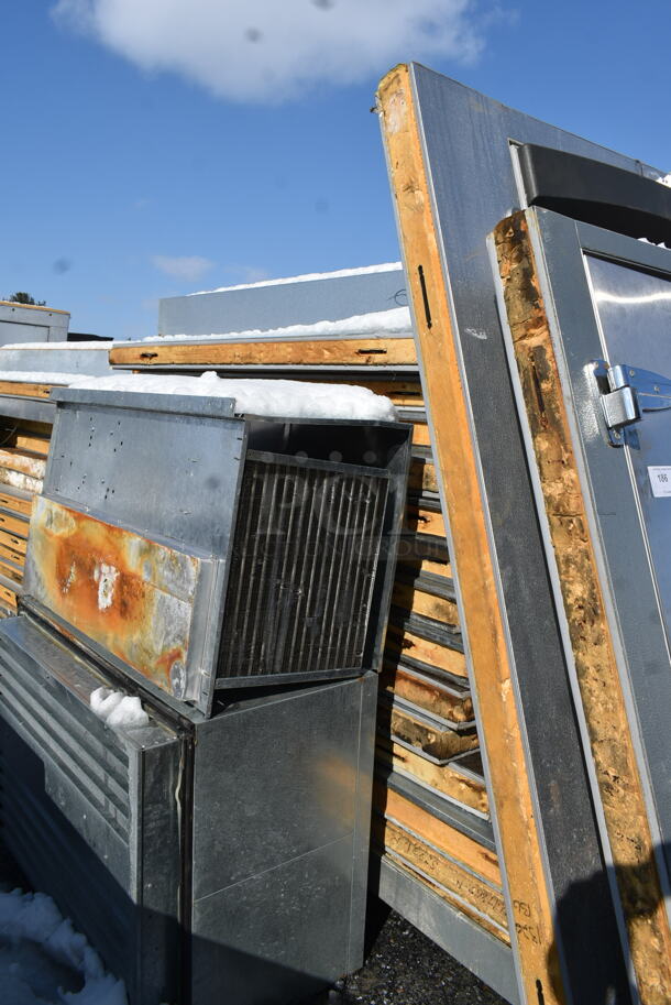 2 Walk In Boxes That Make One 14'x7' Norlake Combo SELF CONTAINED Walk In Box w/  Kolpak PC069T3 208/230 Volt, 1 Phase Compressor. 2 Times Your Bid! Information Provided By The Consignor But Not Verified By PCI Auctions. Picture of the Unit Before Removal Is Included In the Listing. - Image 3 of 9