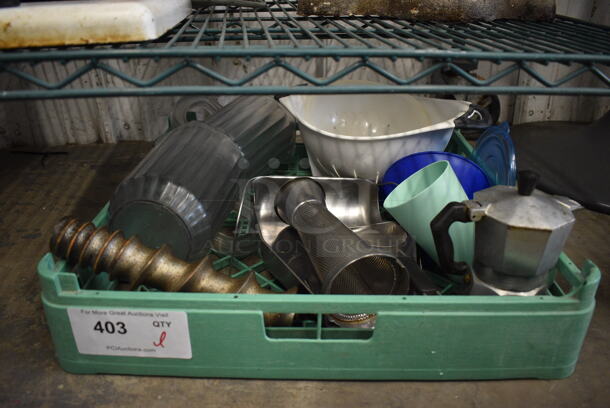 ALL ONE MONEY! Lot of Various Items Including Poly Pitchers and Colanders in Dish Caddy!