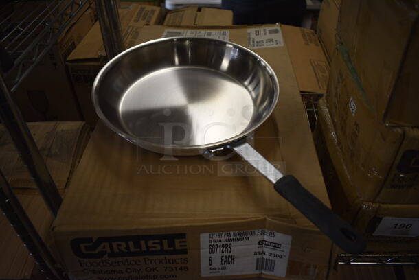 7 BRAND NEW IN BOX! Carlisle Stainless Steel Skillets. 22x13x2. 7 Times Your Bid!